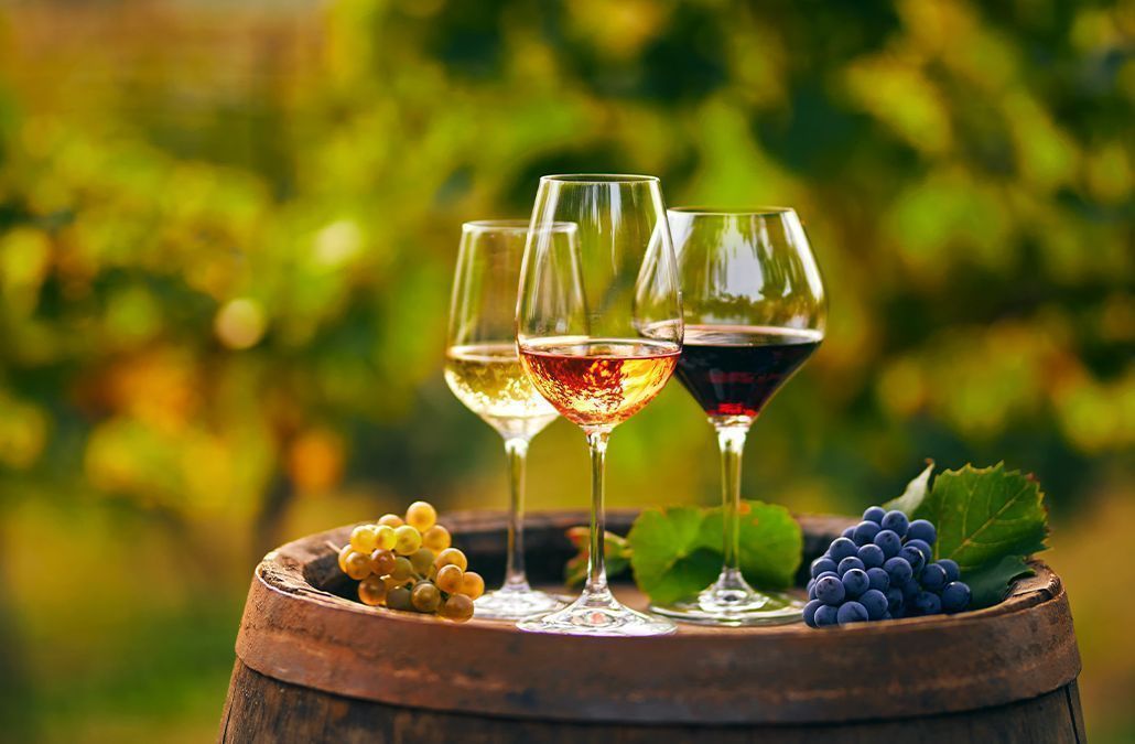Atica lansează strategia de turism vinic cu "Rutele Vinice ale Marii Atice"
