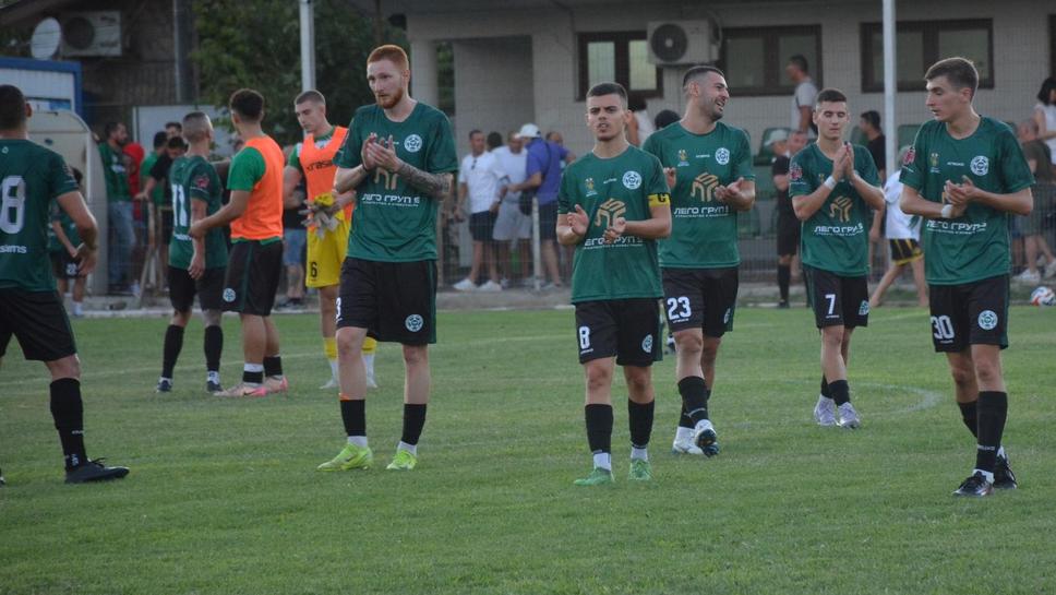 Neftohimik Câștigă Suprafața Asupra SFK Rakovski