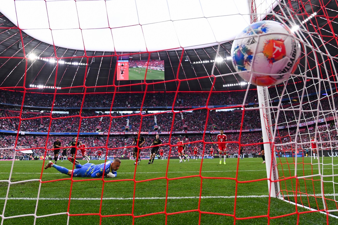 Bayern Munich Stabilește Un Noul Record de Scoring în Bundesliga