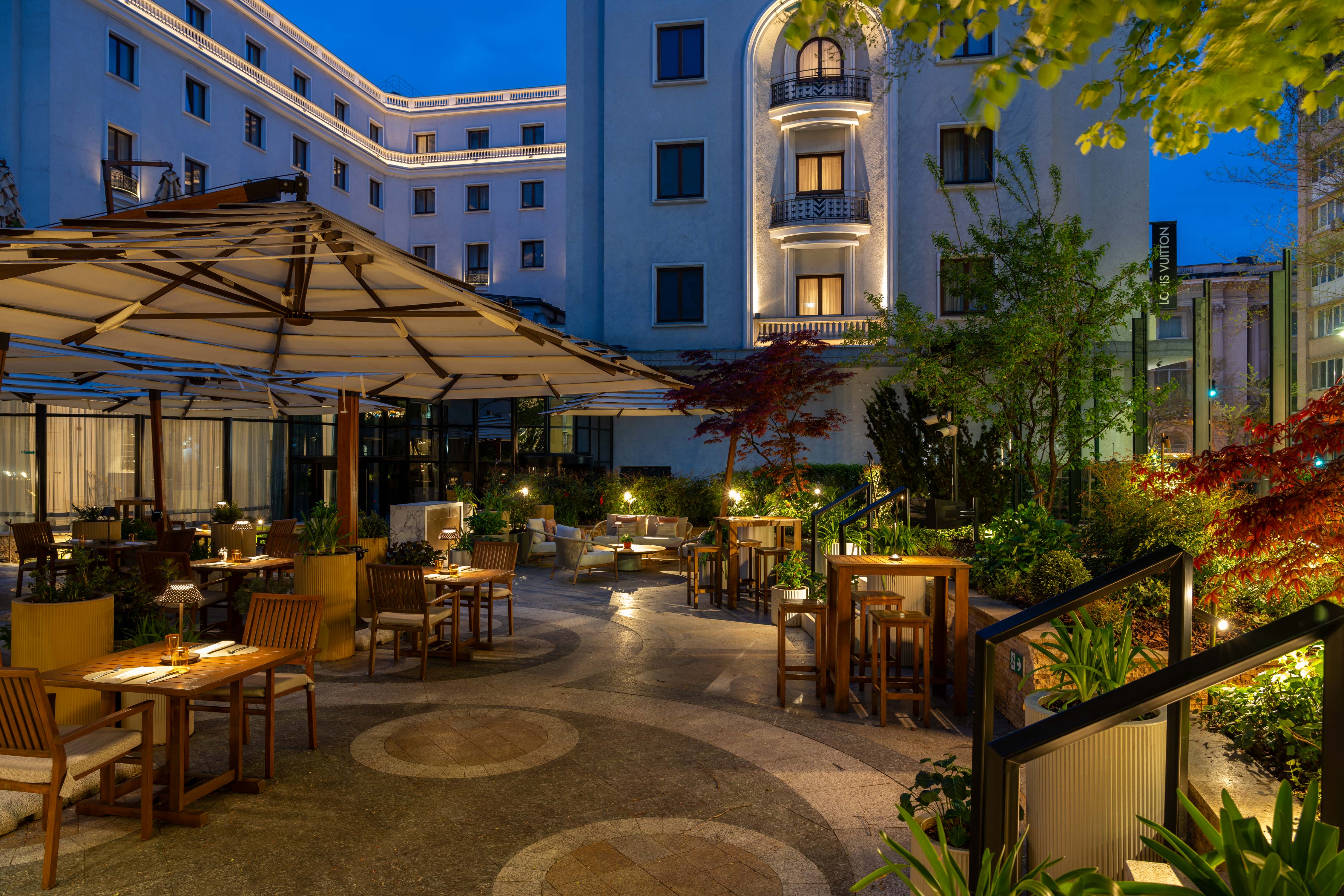 JORJ Terrace & Bar Deschis la InterContinental Athénée Palace București