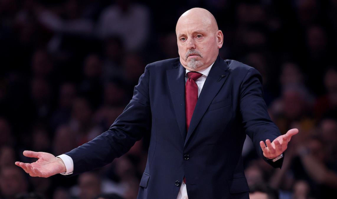 SASA OBRADOVIC SUB PRESIUNE: SFÂRŞITUL TURNOAZEI ABA LIGE PENTRU FURSELE ZVEZDA