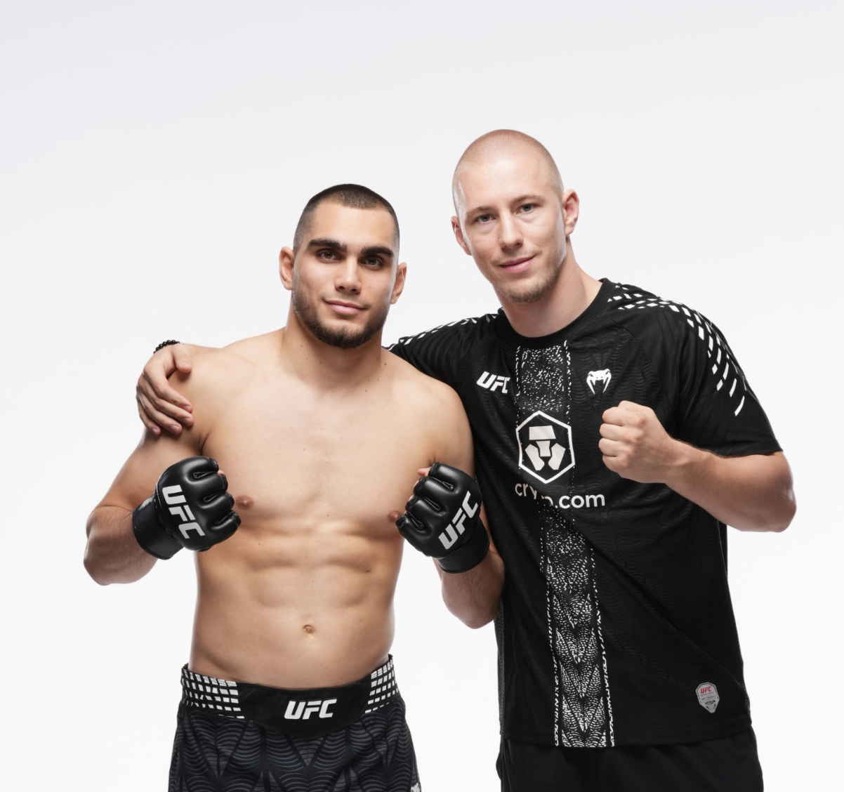 Luptătorul cu rădăcini bulgărești, Arthur Minev, va face debutul în UFC