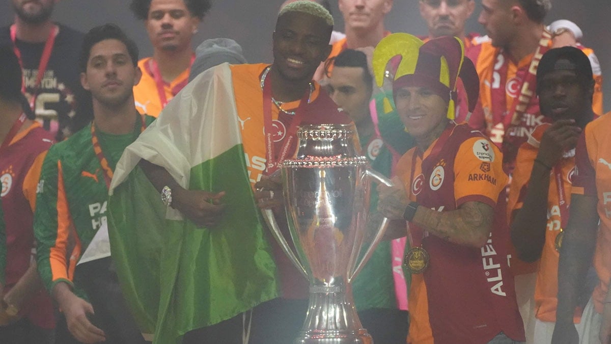 Lucas Torreira se întoarce în Uruguay după atacul din Istanbul