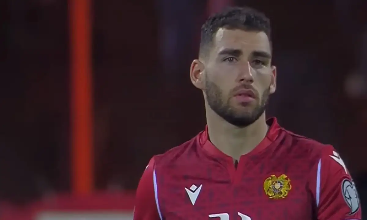 Olympiacos îl vânează pe Tiknizian în fața interesului Ajax și Como