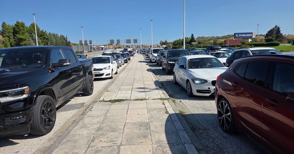 Reguli noi la granița Greciei: Avertisment urgent pentru șoferi la trecerea Evzoni