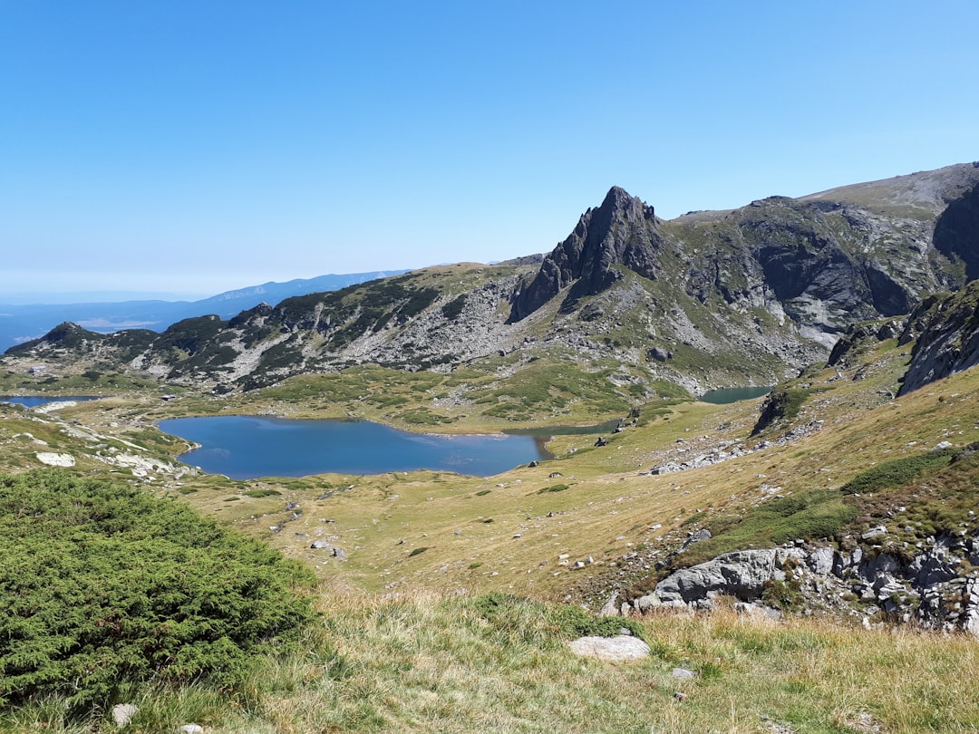 Cele Șapte Lacuri Rile și Mănăstirea Rila: Ruta de Drumeție Alpina din Bulgaria