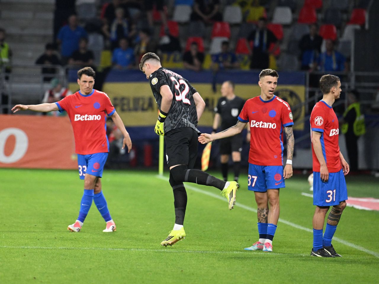 Steaua București: Starul FCSB nu i-a impresionat pe scouterii englezi