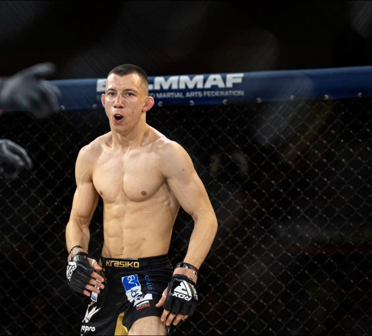 Todorov Se Apropie de o Mătură Titulară în SUA