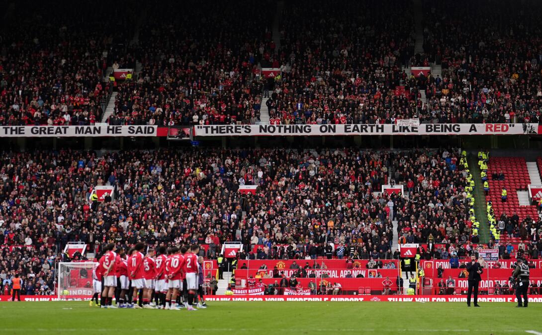 Manchester United învinge Nottingham Forest în Premier League