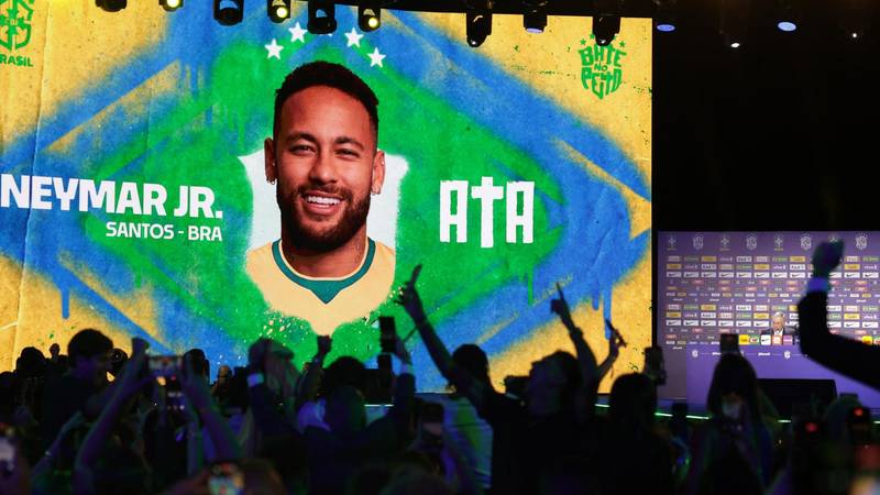 Neymar Include în Echipa Națională Brazilienă pentru Mondial: Urmăriți Reacția Fanilor