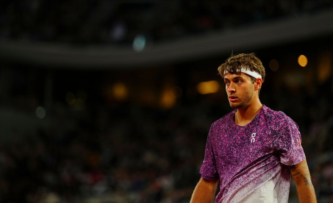 Cobolli îl învinge pe nr. 6 mondial la Roland Garros, semifinală istorică italiană
