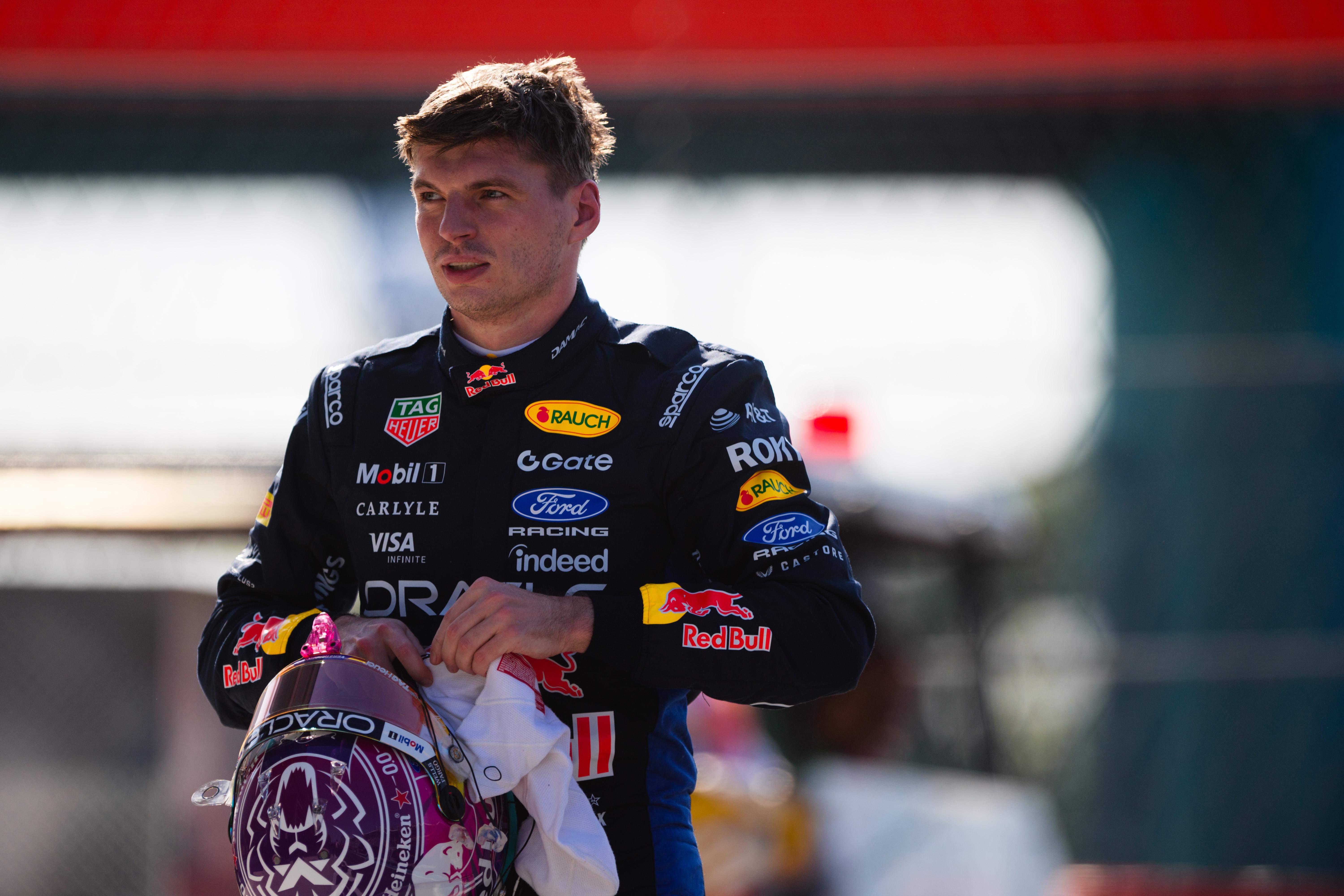 Verstappen glumește: Am nevoie de o coloană nouă pentru Monaco