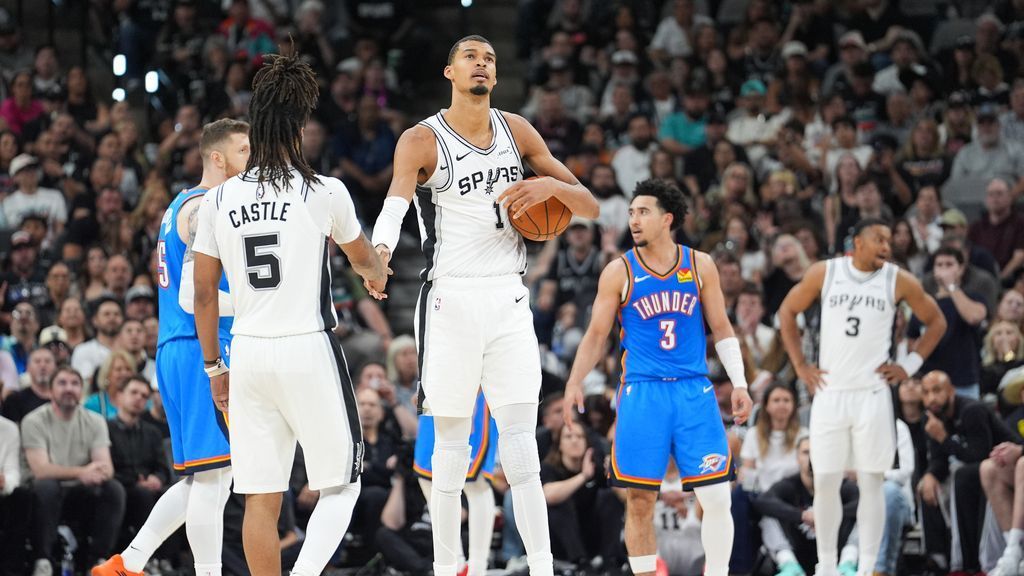 Wembanyama cu 33 de puncte duce Spurs la egalitate în serie cu Thunder