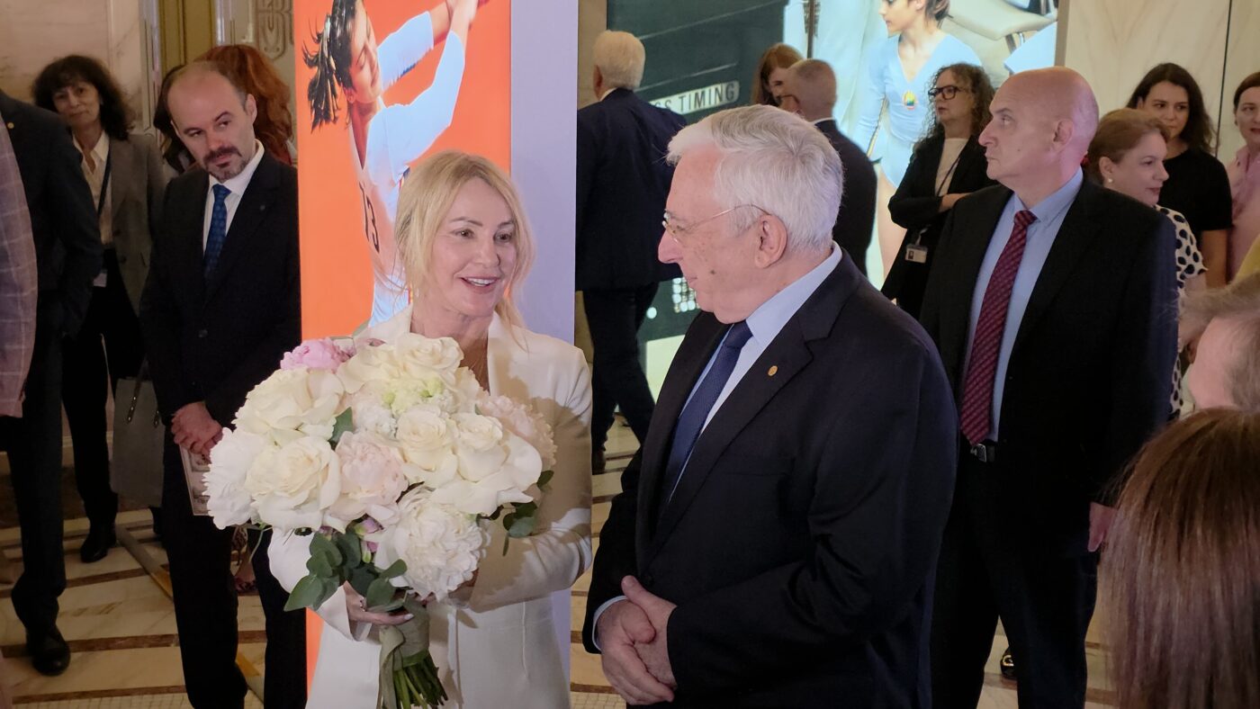 Nadia Comăneci Onorată la BNR: Monedele de Aur și Discursul lui Isărescu Fură Show-ul