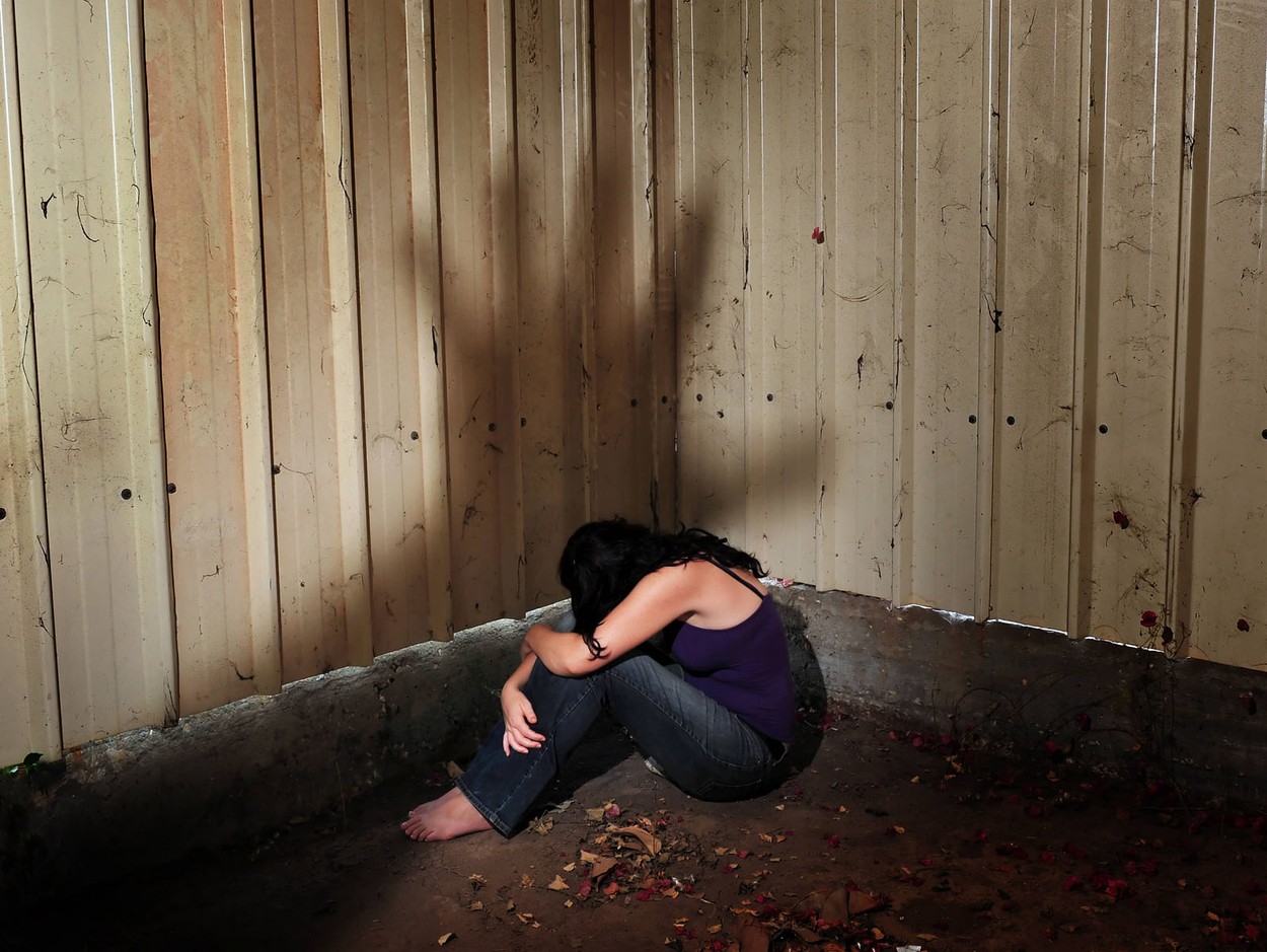 Adunarea cantonului Sarajevo intenționează să introducă brățaile SOS pentru victimele violenței domestice