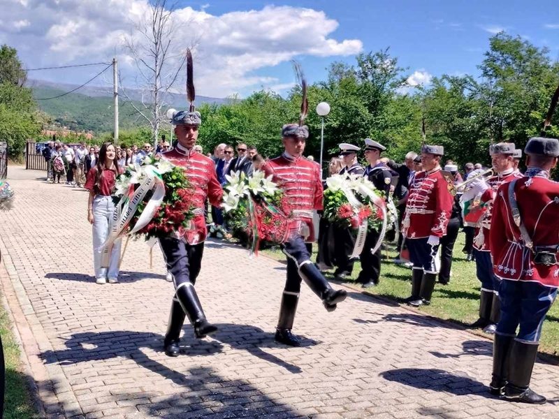 Sărbătoarea Memorabilă Oferită Soldatelui Din Bulgaria În Nova Selo, Republica Macedonia de Nord
