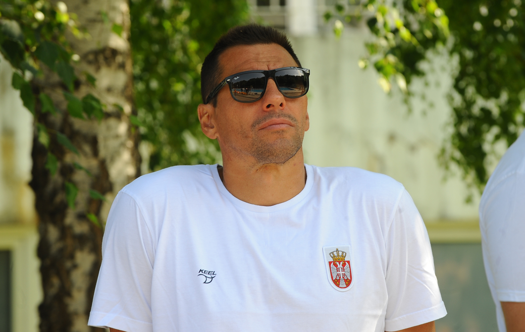 Vujasinović Preia Comanda: Era Handbalului pe Apă al Serbiei se Naște din Nou