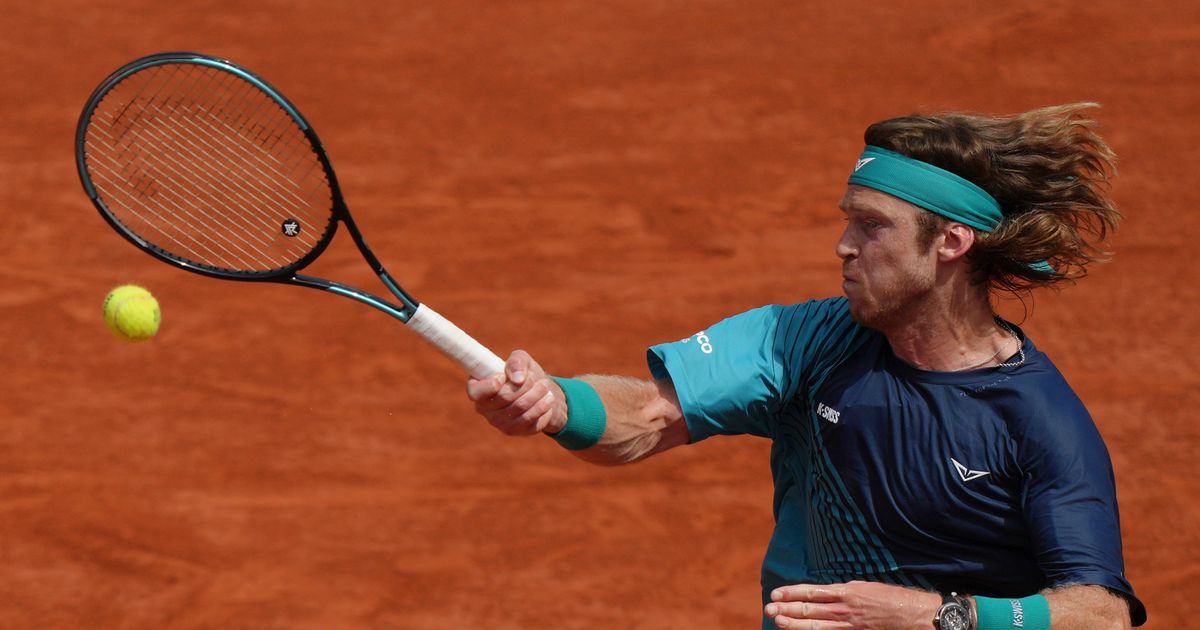 Rublov Înlănțuiește pe Borges: Coșmarul de Sfert pentru Djokovic se Aproapă
