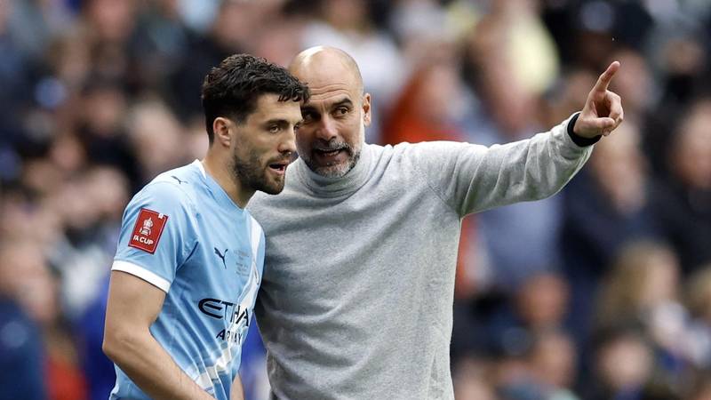 Detaliile deciziei lui Guardiola de a părăsi City: Jucătorilor le au spus să rămână, 48 ore mai târziu schimbarea