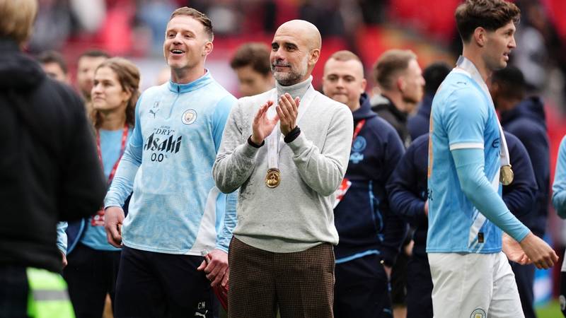 Şoc în presa engleză: Pep Guardiola pleacă din Manchester City!
