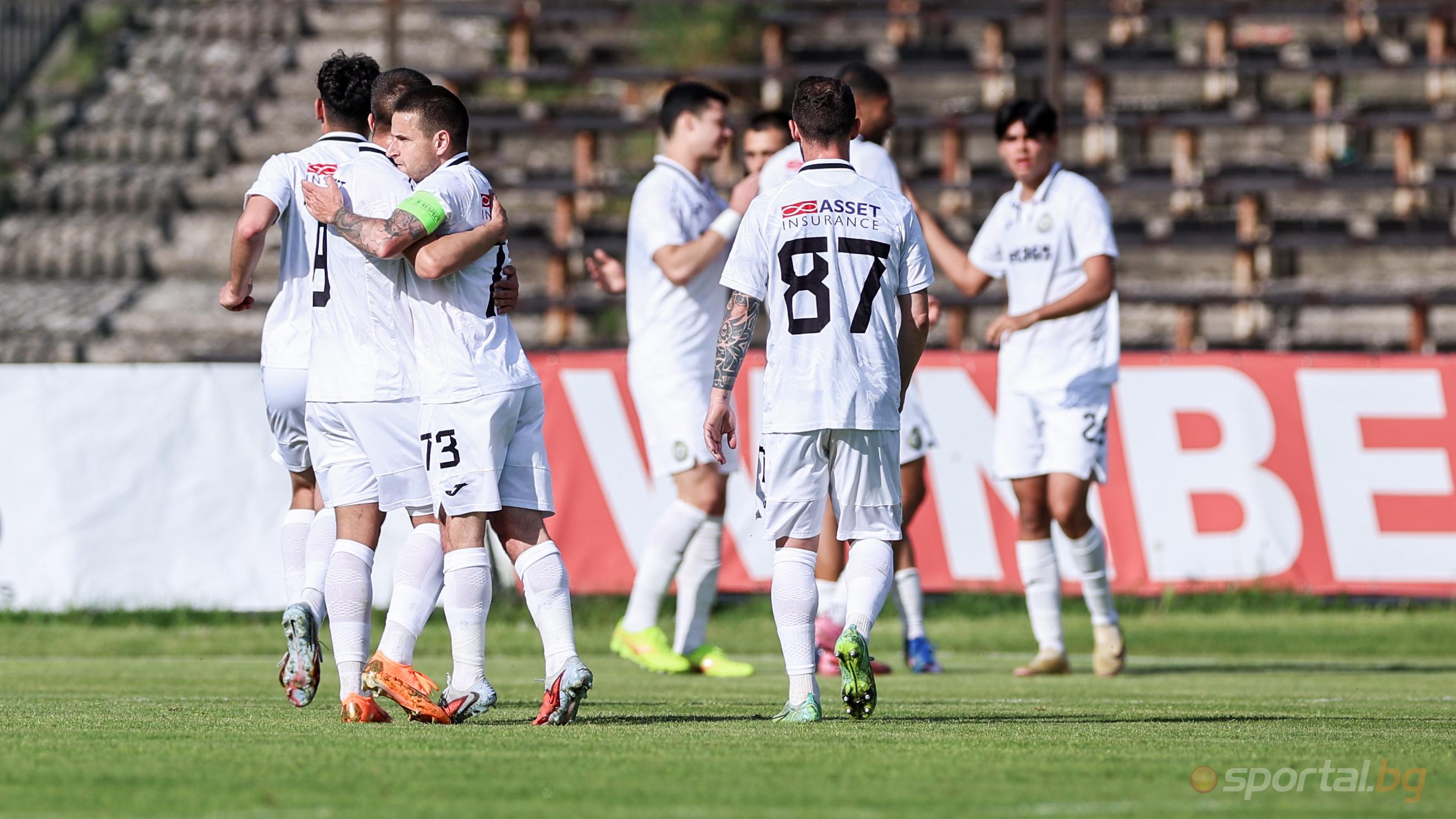 Slavia Asigură Locul în Elite, Tensiunea Persistă la "Ovcha Kupel"