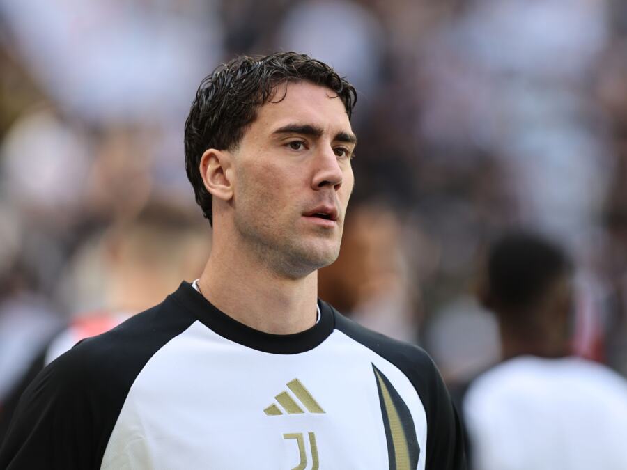 Juventus Îndisplinează Vlahović și Lokateli După Deșteptare de la Fiorentina