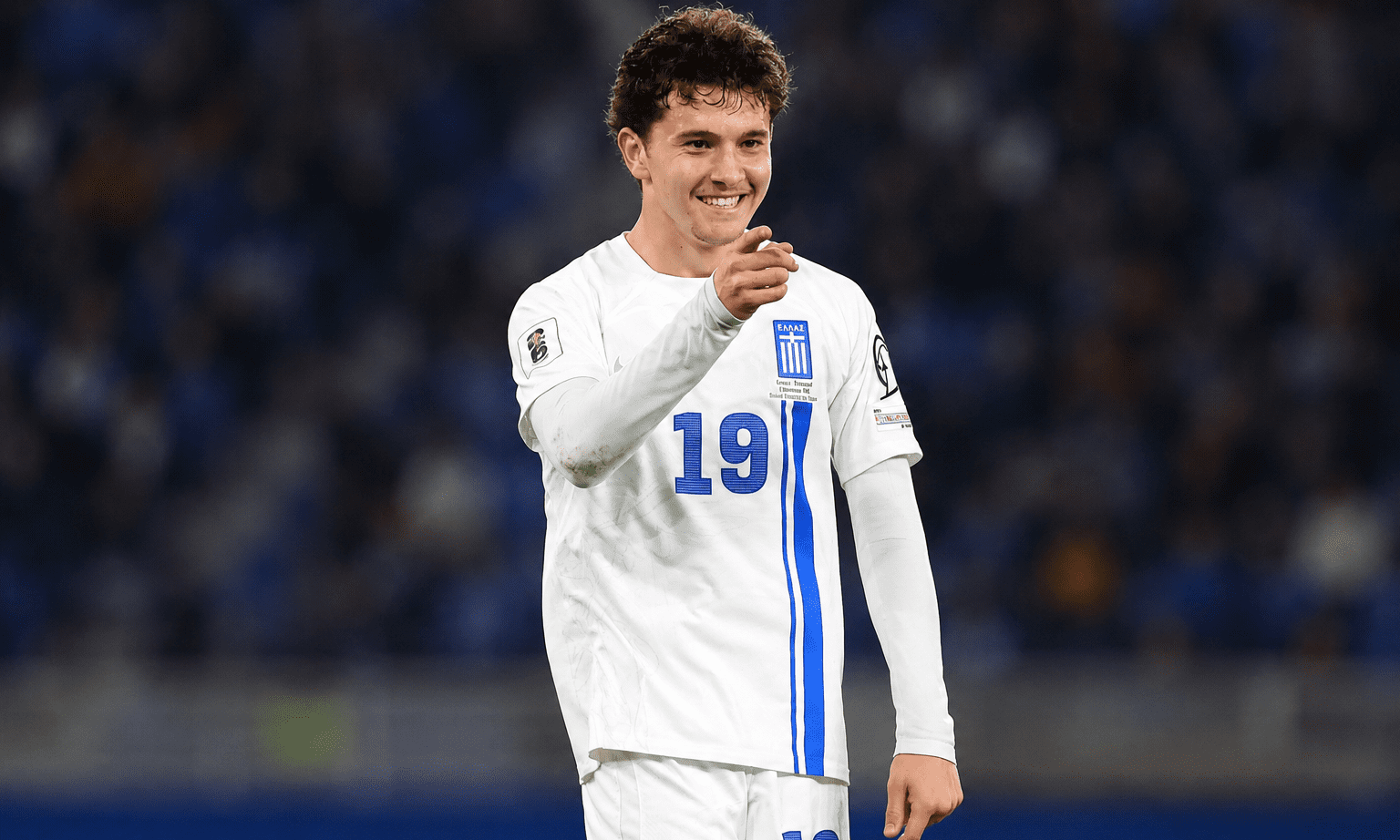 Bayern Munich Se Pregătește să Citească pentru Karetsas - Cluburile Mari din Europa Se Interesează de Fiu de 18 ani
