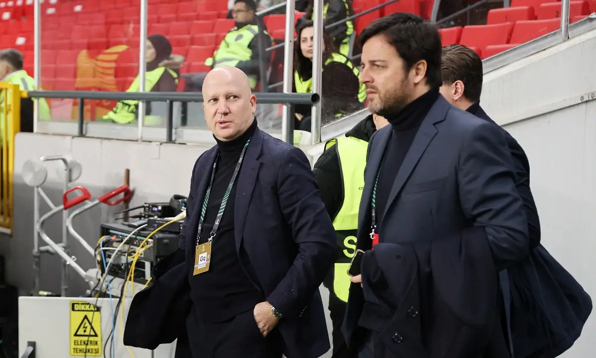 AEK: Nikolits și administrația în conflict privind transferul unui jucător!