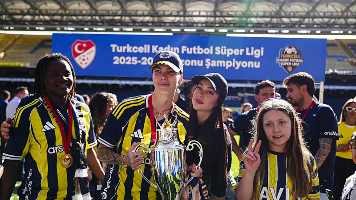 Staskova Lăudă Profesionalismul Fenerbahçe În Confrontare Cu Galatasaray