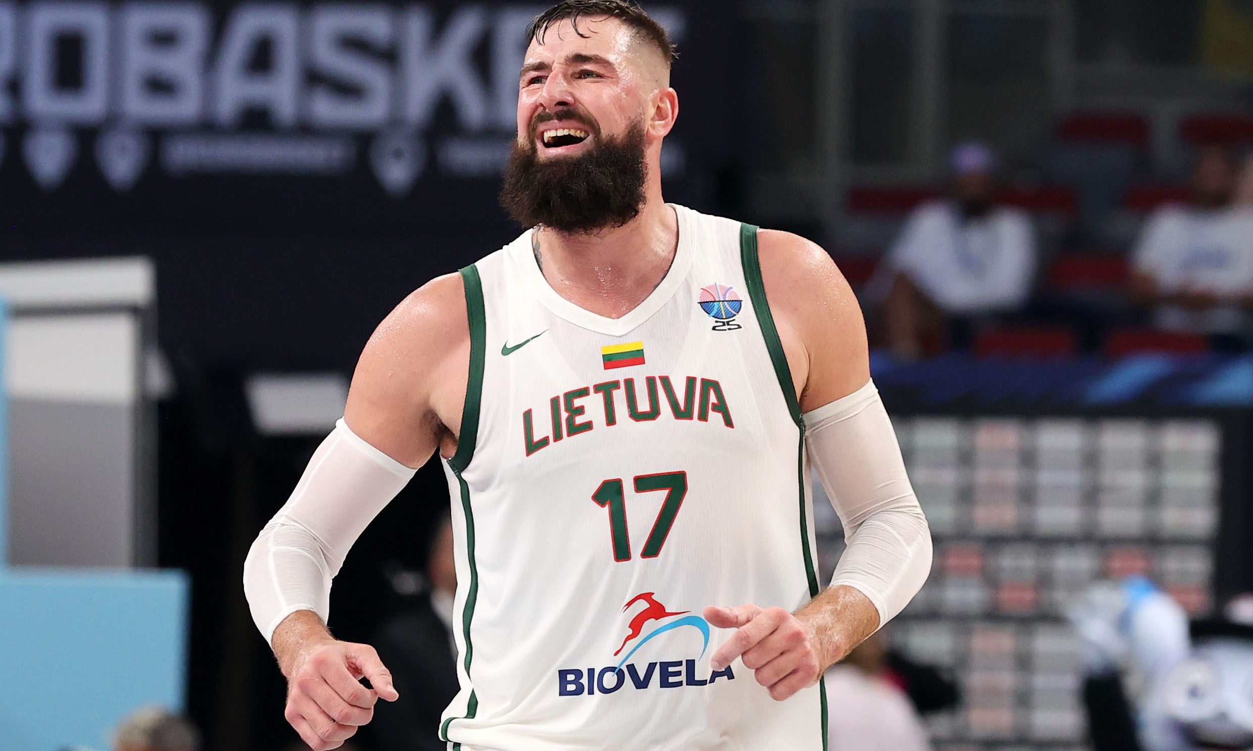 Zalgiris Kaunas urmărește Jonas Valanciunas pentru întoarcerea la Euroleague