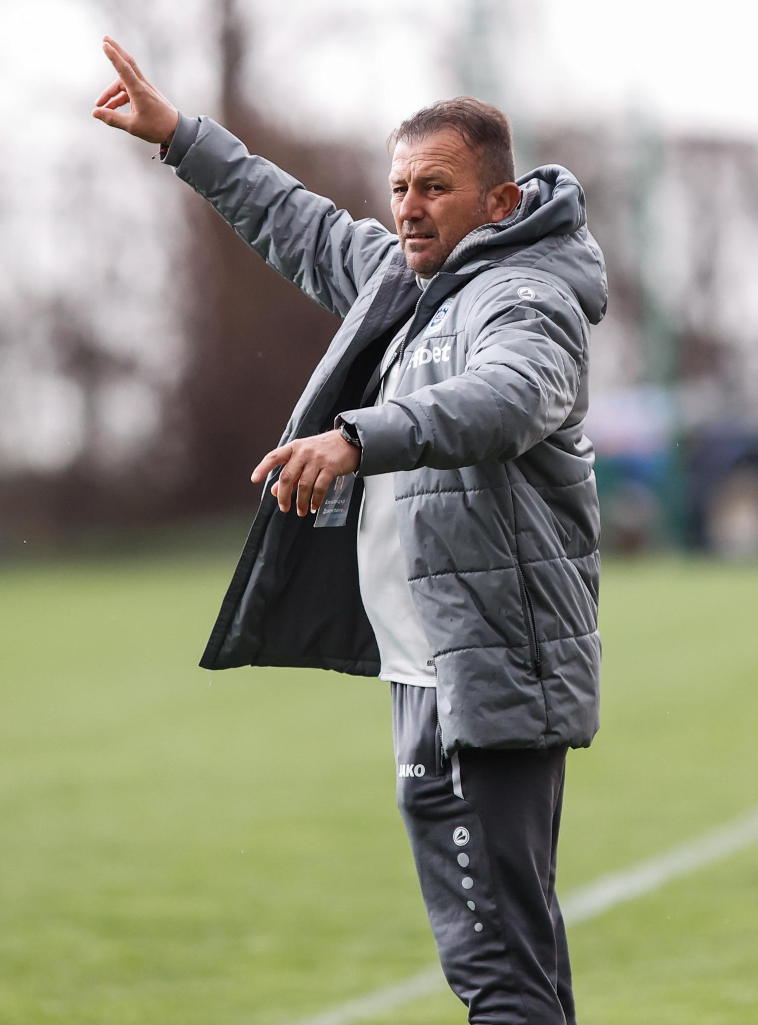 Nicolae Ţechev: Vom Confrunta Liderul
