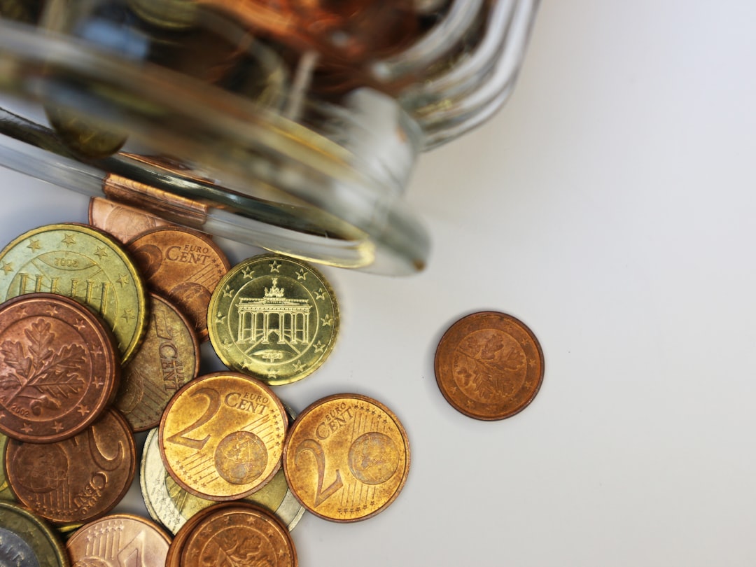 Schimbările de la Ministerul Finanțelor din România: Cine îl va succeda pe Tomac și ce înseamnă pentru Balcani