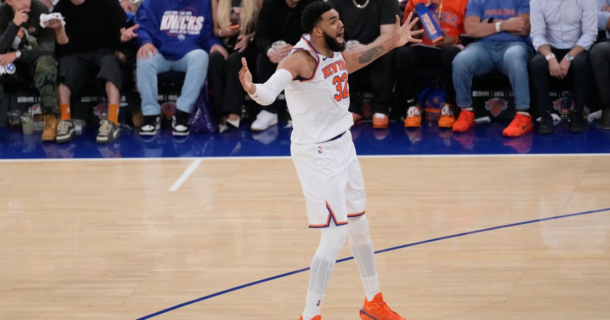 Knicks Vin Și-22 La 8 Minuturi De La Sfârșit