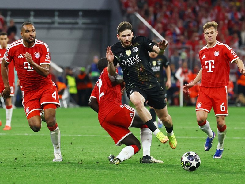 Paris Saint-Germain Elimină Bayern Munich în Un Meștearnic Meč, Arbitrul Portughez Determină Desfășurarea