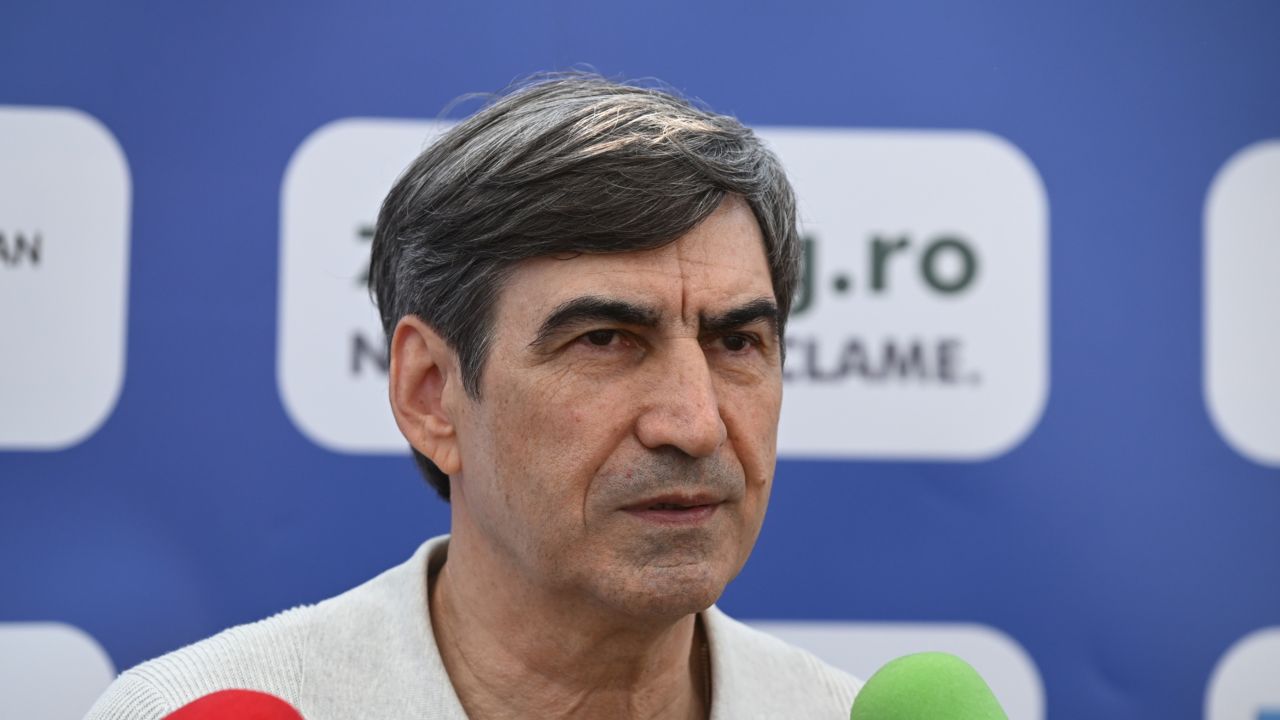 Pițurcă: Dinamo are avantaj în duelul cu FCSB pentru Europa