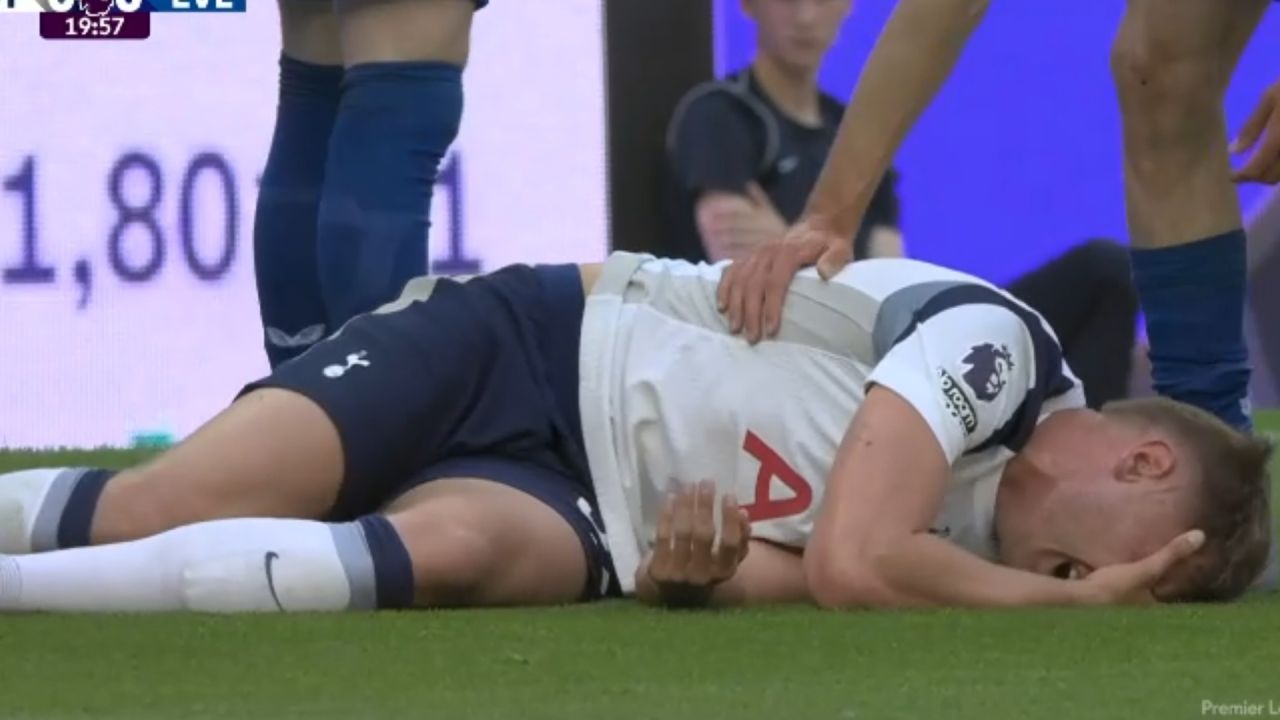 Horror! Fault criminal în Tottenham – Everton, sub ochii lui Drăgușin