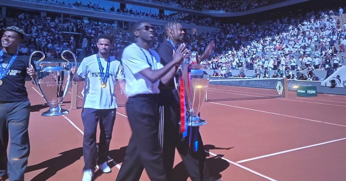 Trofeul CL al PSG-ului face spectacol la Roland Garros