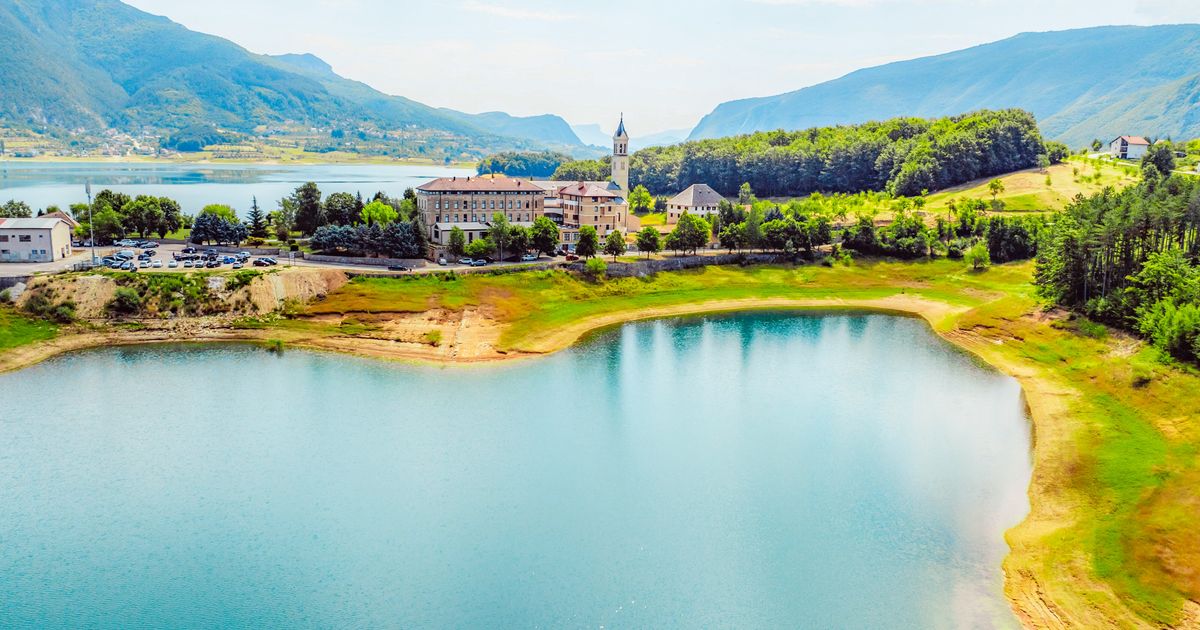 Lacul Ramsko: Satele și Istoria Submerse Sub Apele Cristaline din Bosnia