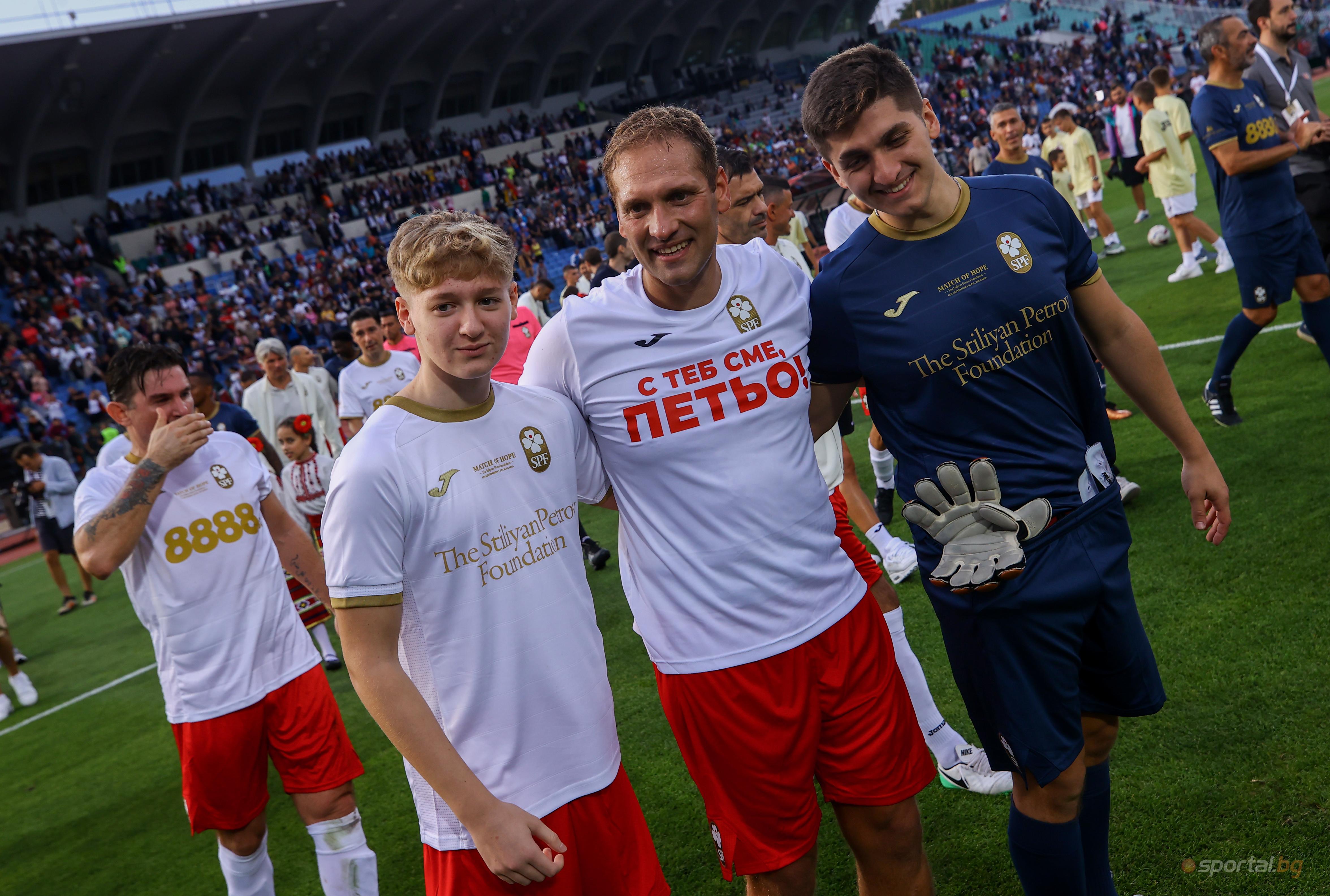 Styliyan Petrov organizează întâlnire cu fanii în Burgas