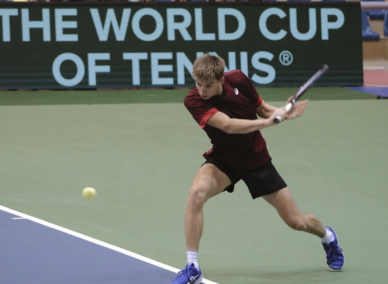 Nesterov începe cu victorie la "Challenger" în Italia
